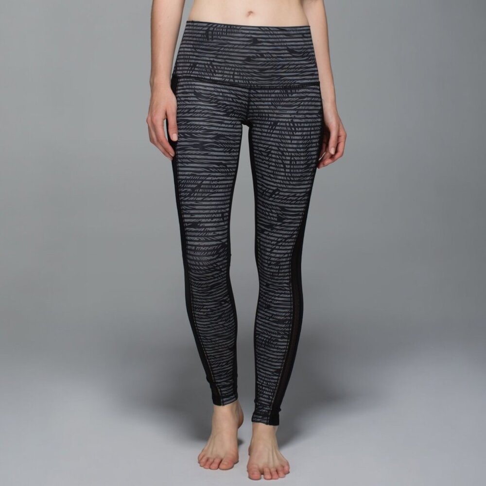 LULULEMON WUNDER UNDER PANT LUXTREME ROLL DOWN STRIPE PLAY SLATE BLACK SIZE 2